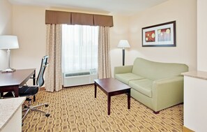1 bedroom, in-room safe, desk, iron/ironing board