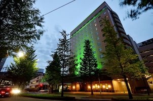 Façade de l’hébergement  – soirée/nuit