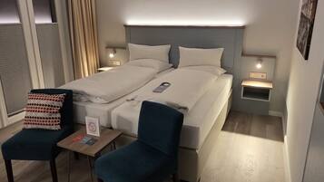 ๋ฏธ๋๋ฐ, ๊ฐ์ค ๋ด ๊ธ๊ณ , ์ฑ
์, ์๋ง ์ปคํผ