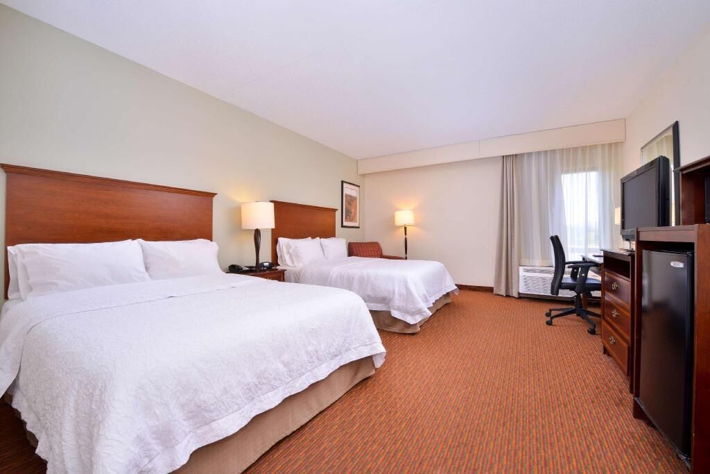 Down duvets, in-room safe, iron/ironing board, free WiFi