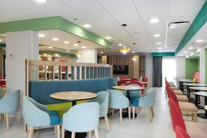 Lobby - Hampton by Hilton Saltillo (Saltillo)