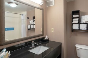 Hair dryer, towels - Hampton Inn Dublin (Dublin)