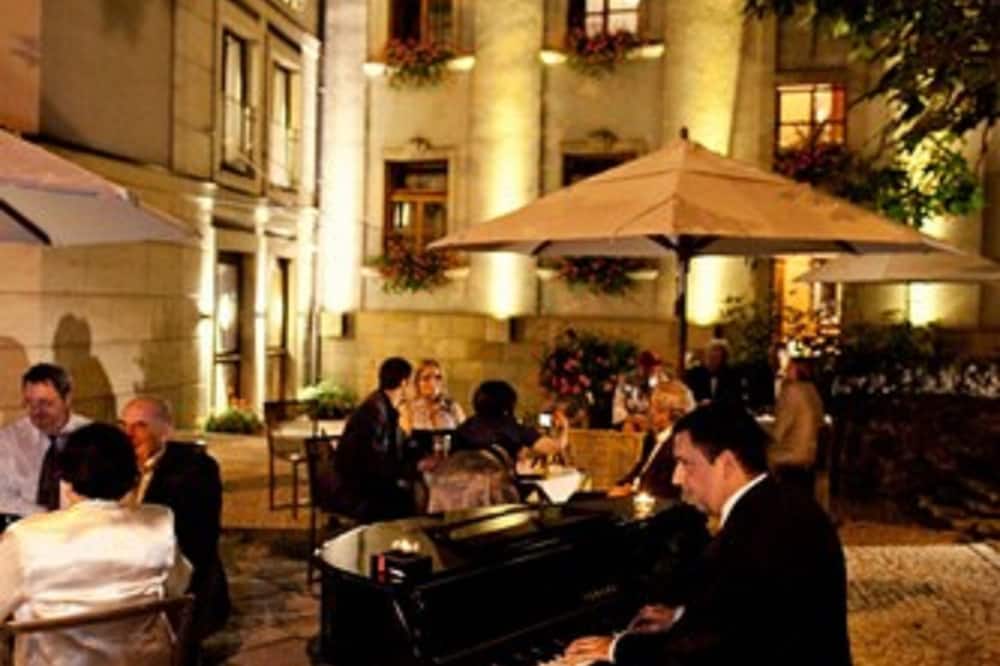 Niebieski Art Hotel & Spa