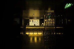 Bar (in der Unterkunft)