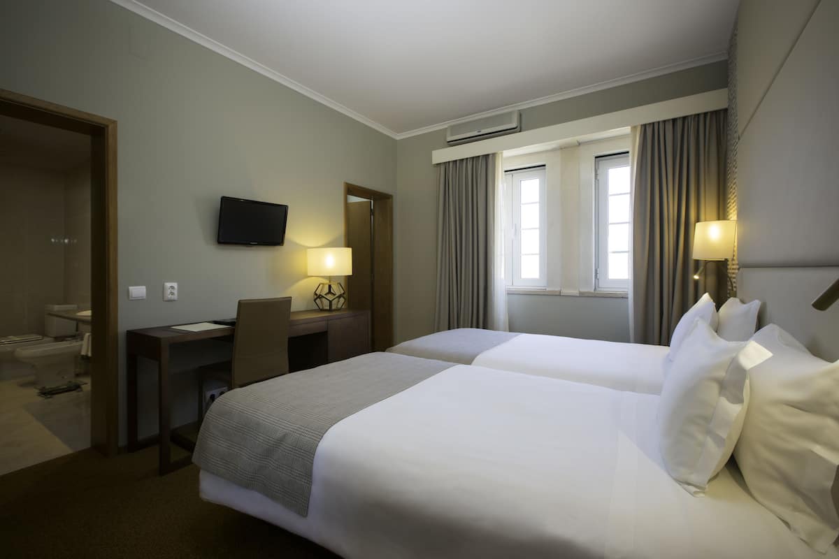 Premium bedding, Select Comfort beds, minibar, in-room safe