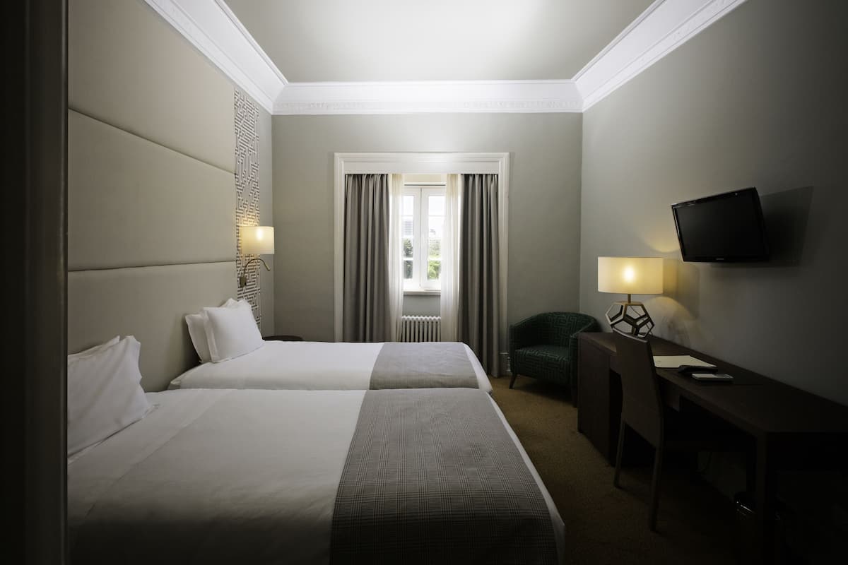 Premium bedding, Select Comfort beds, minibar, in-room safe