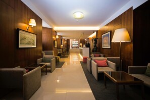 Khu sảnh