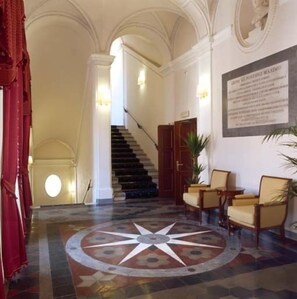 Lobby - Antico Palazzo Rospigliosi (Rome)