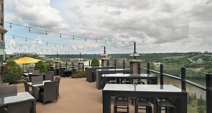 Courtyard by Marriott Edmonton Downtown