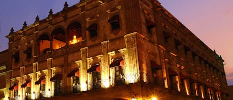 Front of property - evening/night