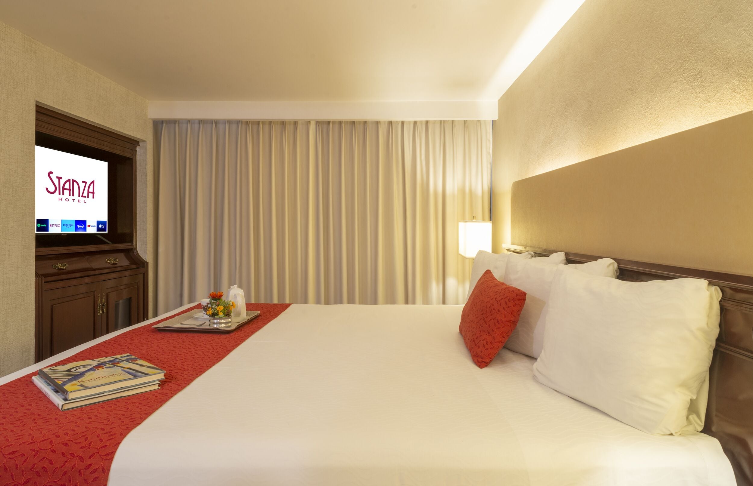 standard, one king bed | in-room safe, blackout curtains, free wifi, bed sheets