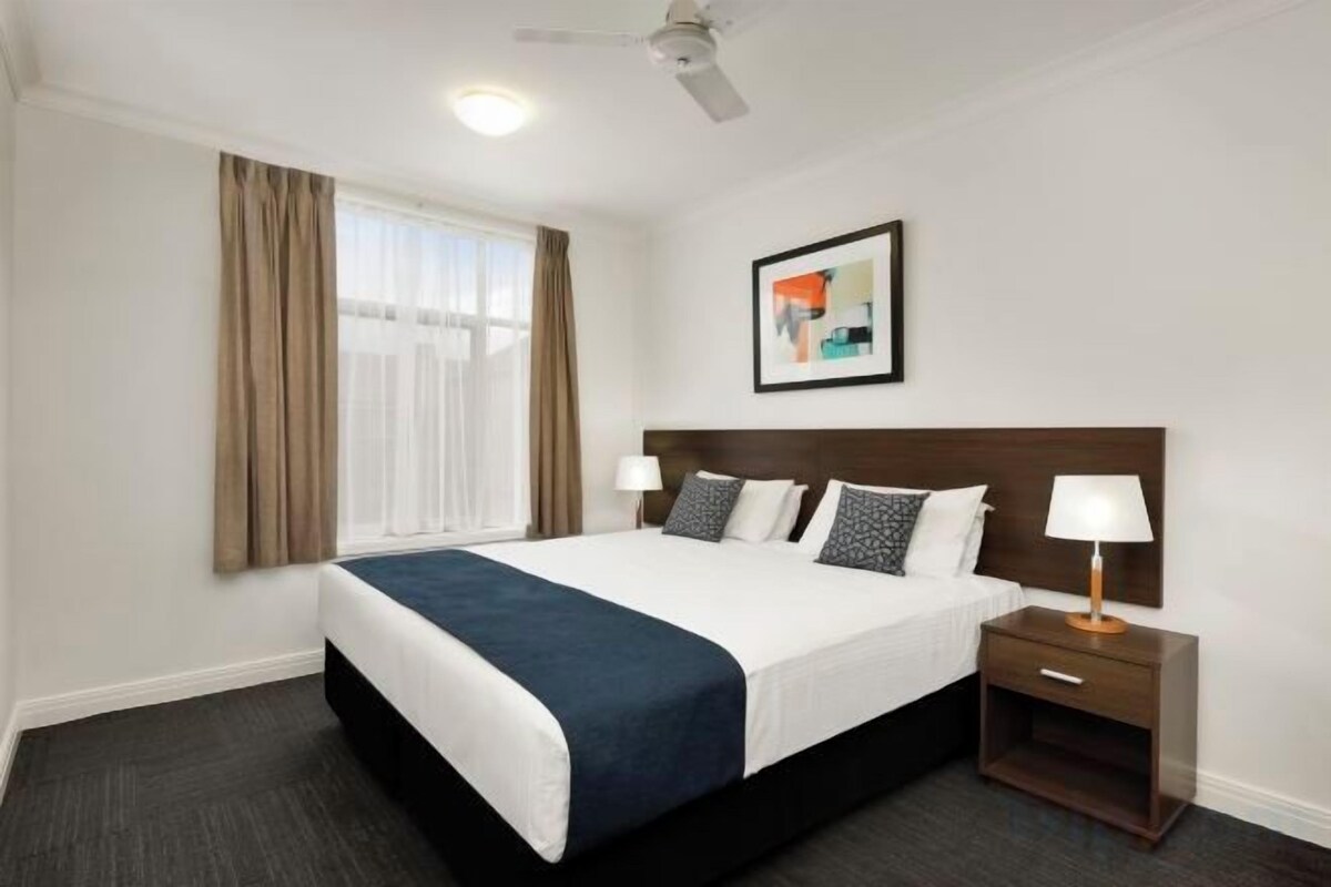 Desk, iron/ironing board, cribs (surcharge), rollaway beds (surcharge)