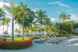 Outdoor pool, sun loungers