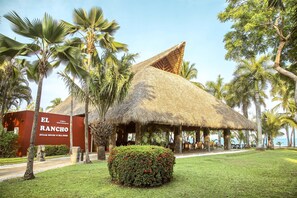 Restaurant - Barceló Tambor (Paquera)