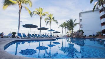 Outdoor pool, open 9:00 AM to 8:00 PM, pool umbrellas