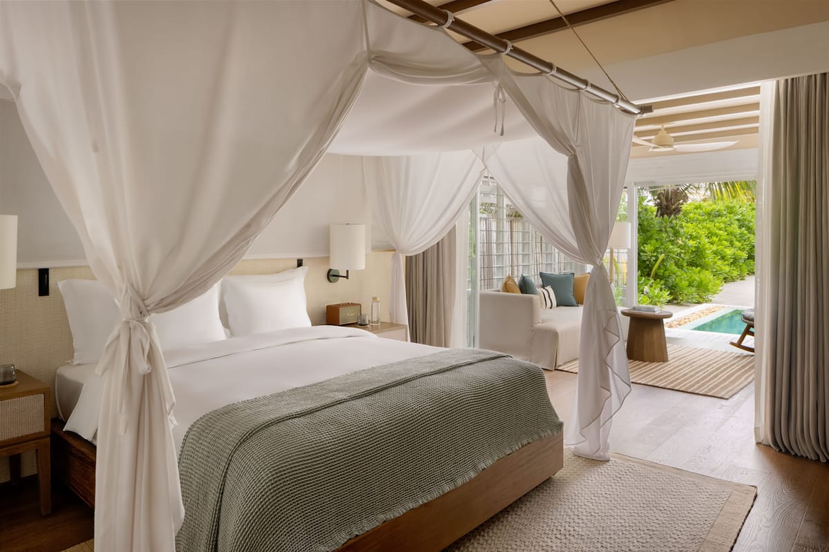 1 bedroom, premium bedding, minibar, in-room safe