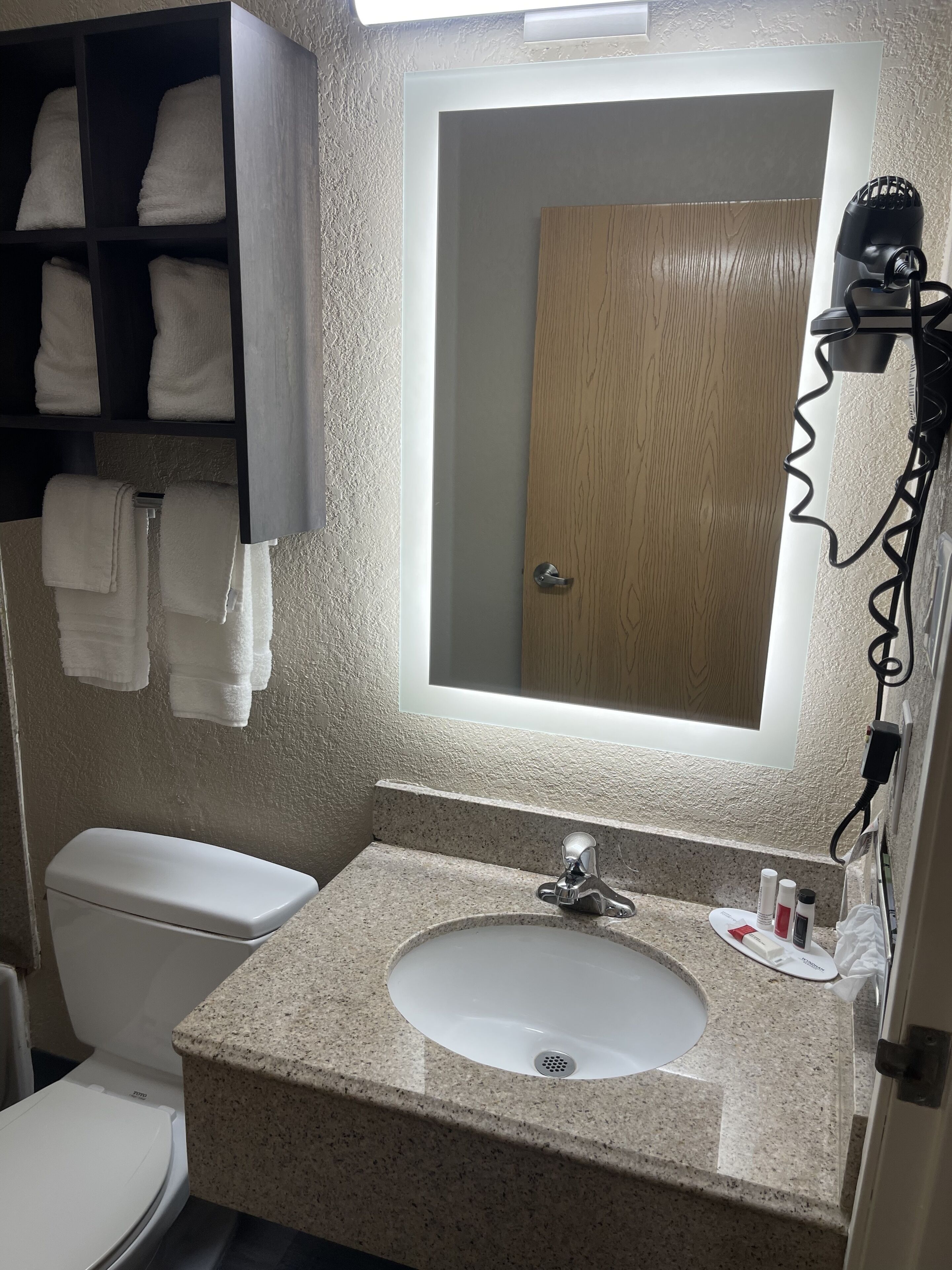 Photo - Super 8 by Wyndham San Antonio Downtown NE