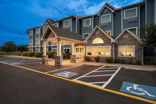 Microtel Inn & Suites by Wyndham Salisbury