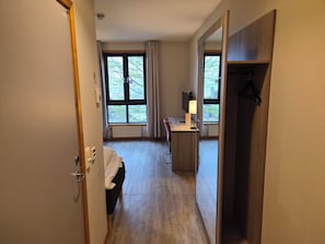Enkeltrom – standard | Minibar, skrivebord, ekstrasenger og wi-fi (inkludert)