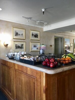 Free continental breakfast