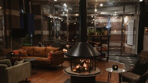 Lobby sitting area - Clarion Hotel Örebro (Örebro)