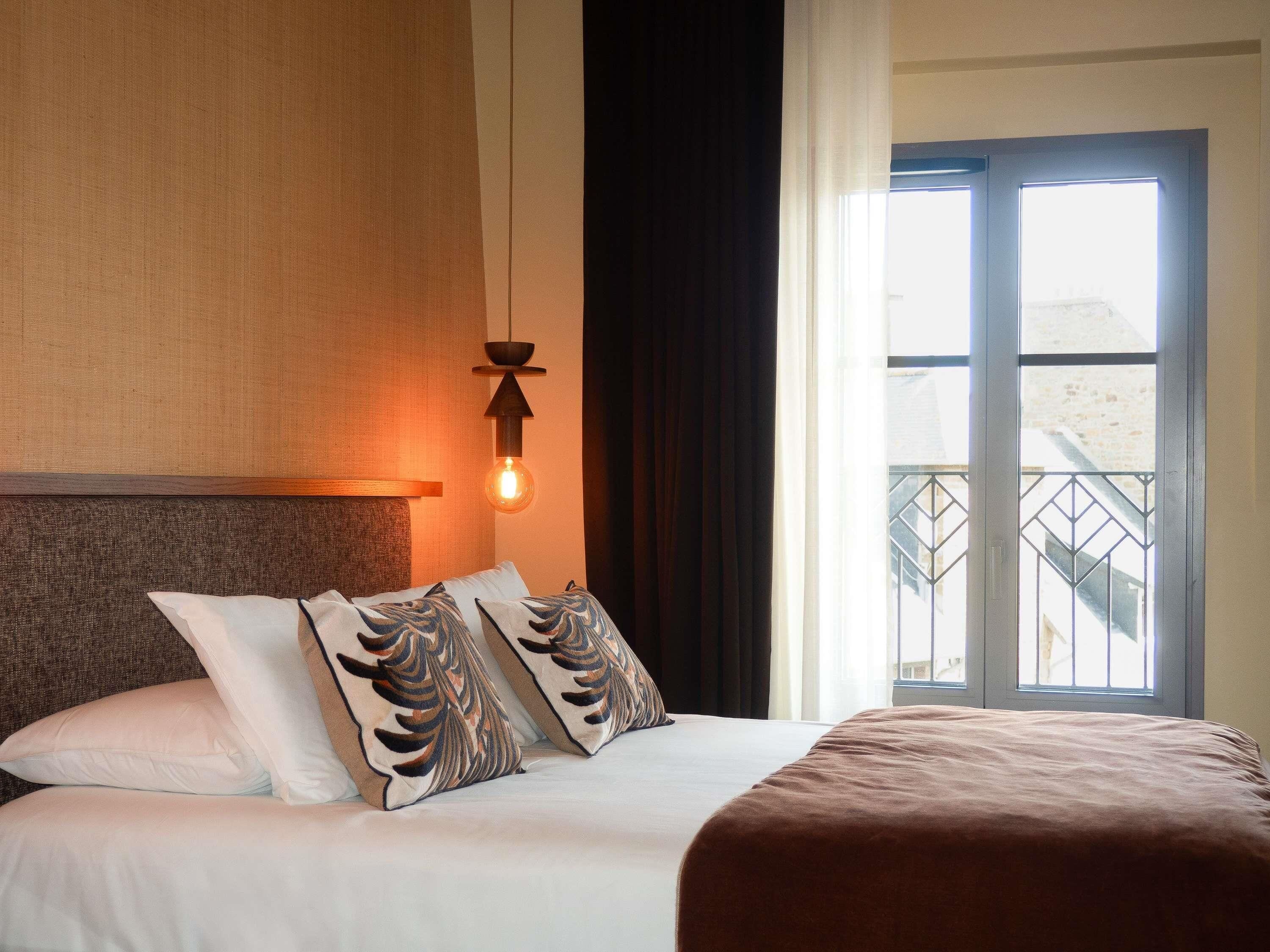 Classic-Zimmer, 1 Doppelbett | Pillowtop-Betten, Zimmersafe, Schreibtisch, Verdunkelungsvorhänge