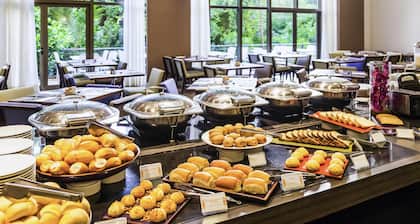 Novotel Porto Alegre Tres Figueiras Hotel