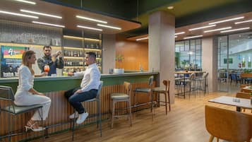 Bar (en el alojamiento)