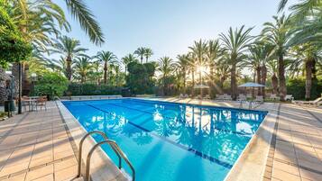 Piscina a l'aire lliure