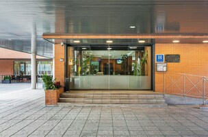Entrada al alojamiento