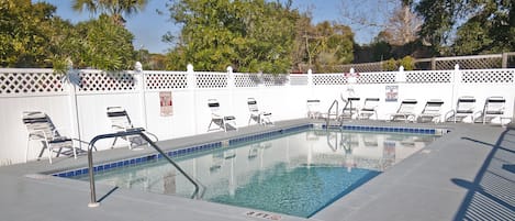 Outdoor pool, sun loungers