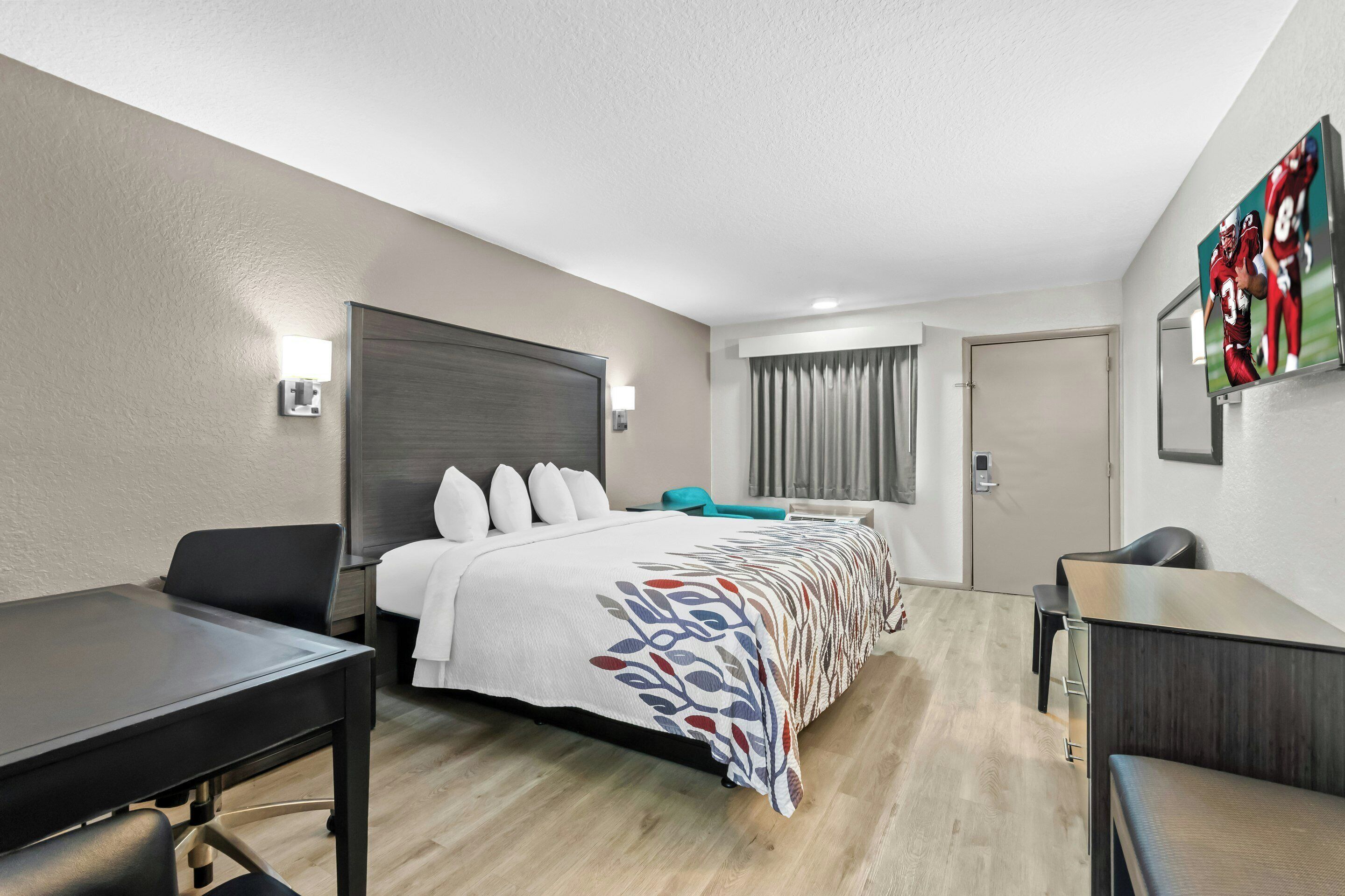 Rom – superior, 1 kingsize-seng, ikke-røyk | Strykejern/-brett, wi-fi (inkludert) og sengetøy