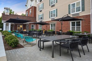 Pool - TownePlace Suites by Marriott Chicago Lombard (Lombard)