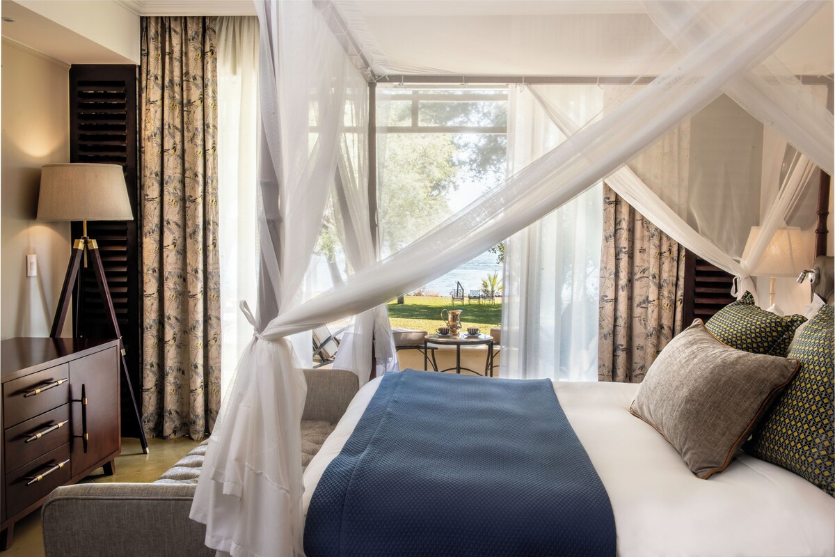 Livingstone Suite | 1 bedroom, premium bedding, minibar, in-room safe