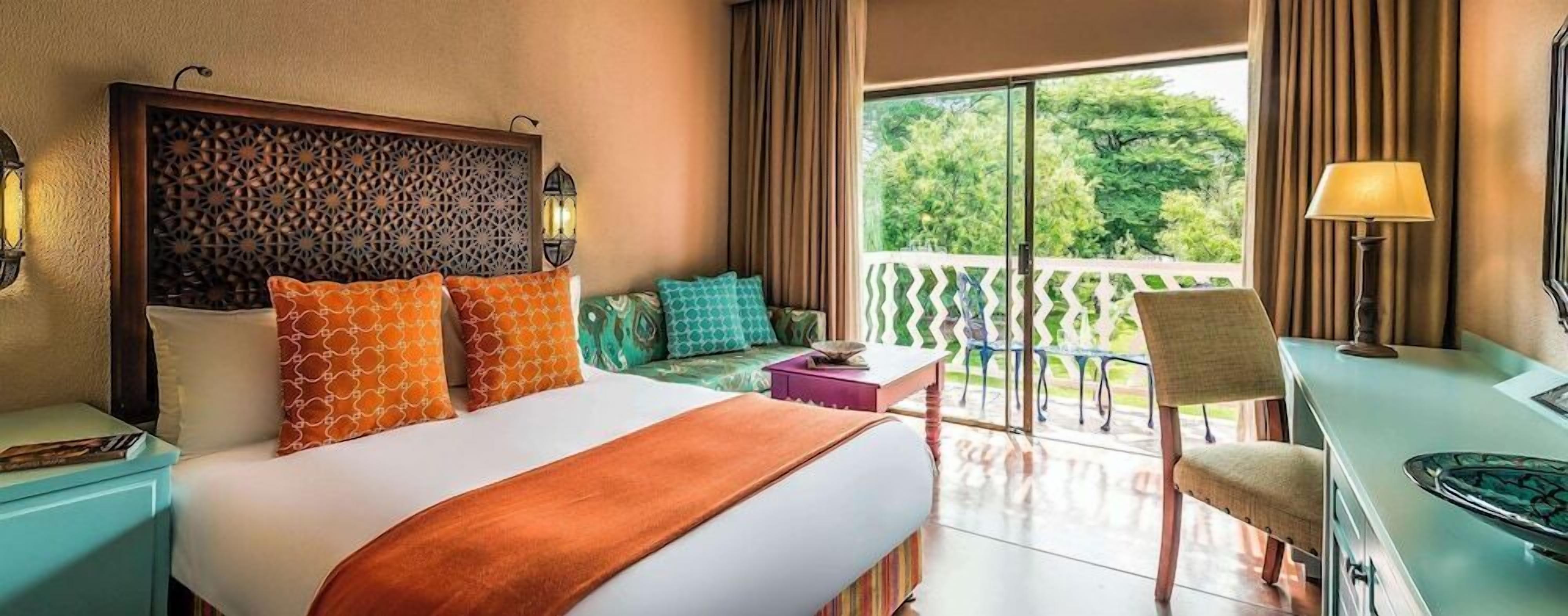 1 bedroom, pillow-top beds, in-room safe, desk
