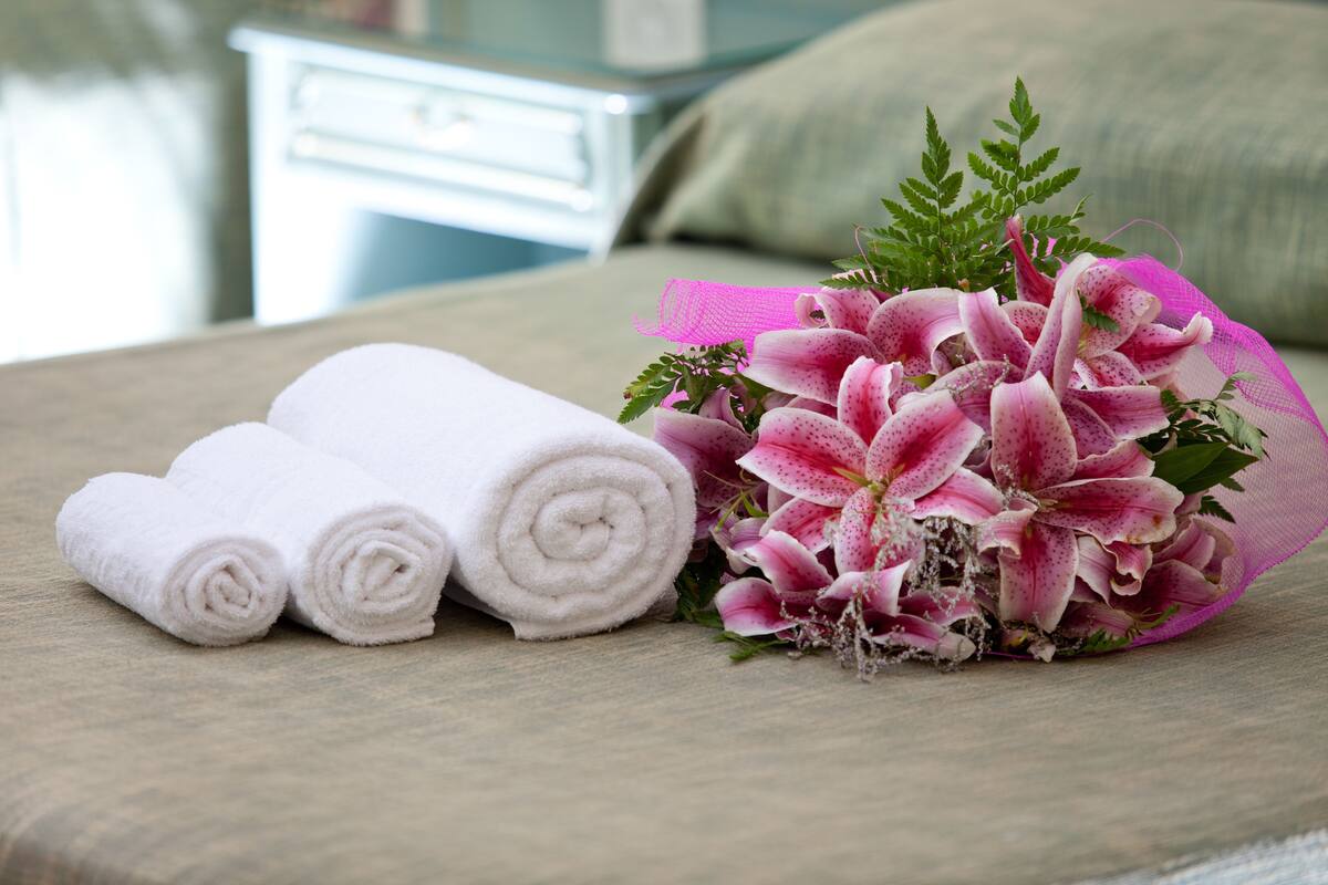 Standard Single Room | Hypo-allergenic bedding, minibar, in-room safe, cribs/infant beds