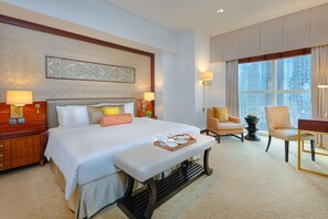 Literie de qualité, coffre-fort, bureau