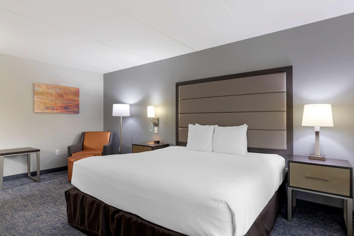 In-room safe, desk, laptop workspace, blackout drapes