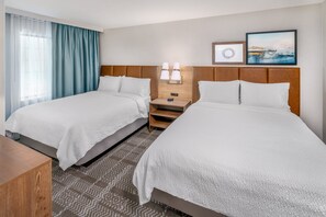 Suite, Multiple Beds, Kitchen
