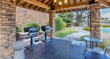 Staybridge Suites Denver - Cherry Creek by IHG