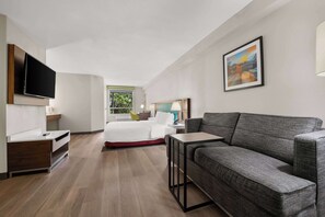 Room, 1 King Bed, Accessible (Mobility & Hearing, 3x5 Shower) | Living area | 37-inch plasma TV with cable channels, TV - Hampton Inn Weston Ft. Lauderdale (Weston)