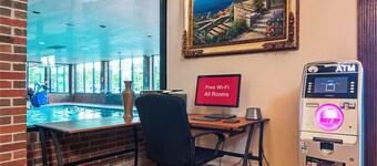 Red Roof Inn & Suites Lake Orion/ Auburn Hills