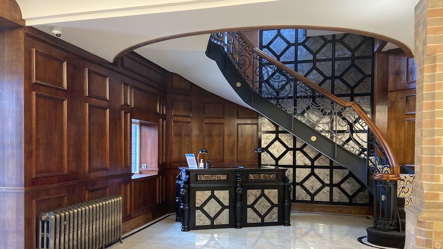 Aldwark Manor Estate