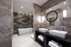 Wensleydale | Bathroom