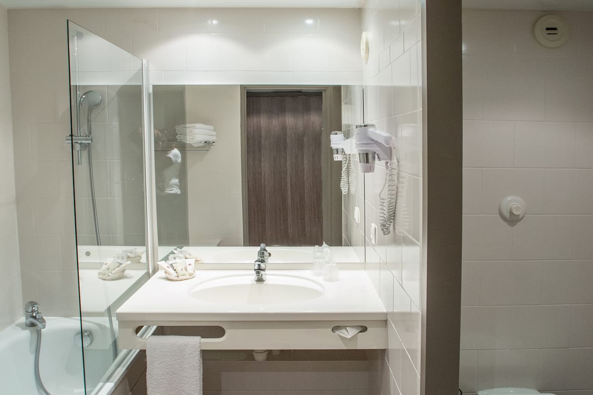 free toiletries, hair dryer, towels