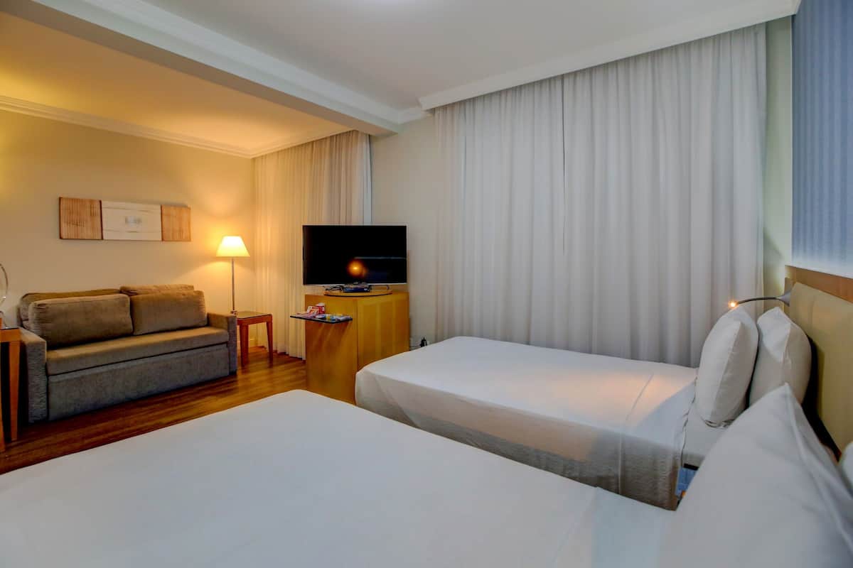 1 bedroom, minibar, in-room safe, desk
