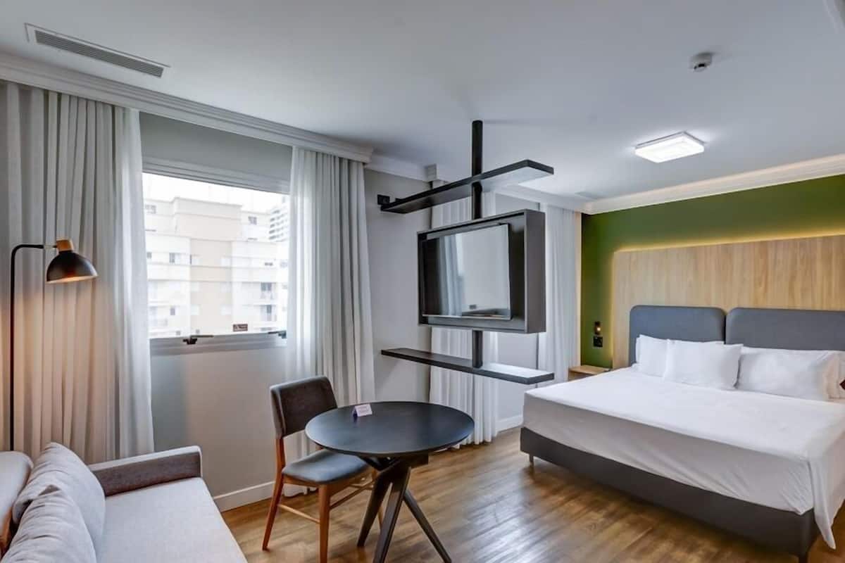 Luxury Suite, 1 King Bed with Sofa bed | Minibar, in-room safe, desk, laptop workspace