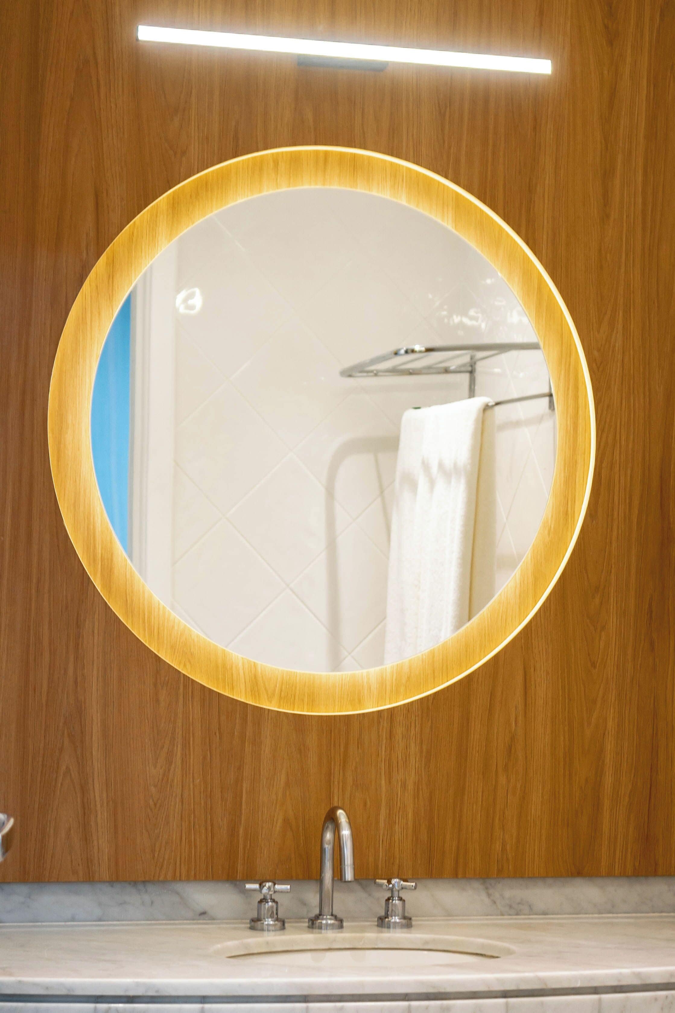 superior twin room, non smoking | bathroom | shower, rainfall showerhead, free toiletries, hair dryer