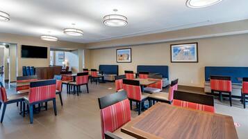 Desayuno buffet incluido todos los días