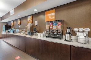 Bao gồm bữa sáng buffet hàng ngày